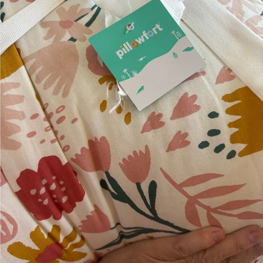 Pillowfort In the Garden Floral Comforter Bedding Set Queen 8pc NWT